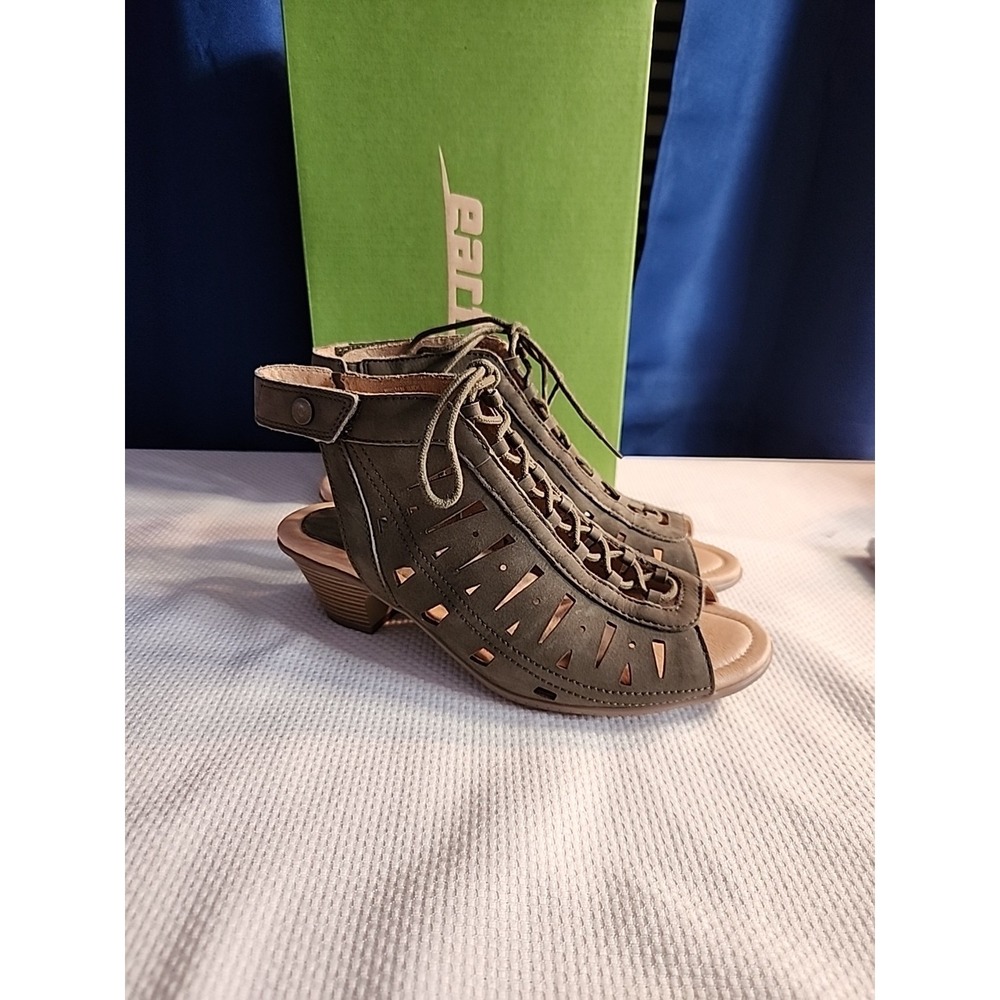 Earth Nubuck Leather Lace-Up Ankle Sandals Kristen 8 D Gladiator Dark Olive NIB
